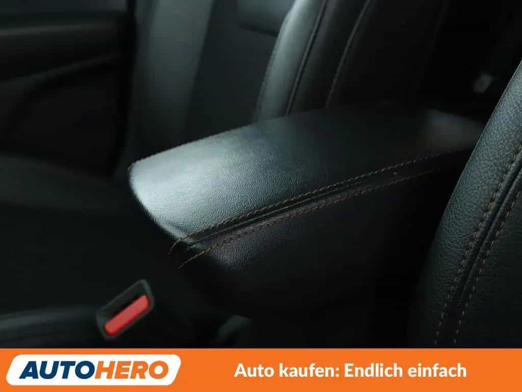Jeep Compass 1.3 T-GDi Limited FWD Aut. *NAVI*CAM* 11/2020-photo-31