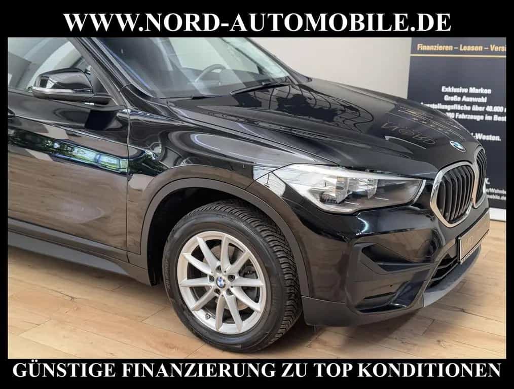 BMW X1 sDrive 18 d Advantage Automatik *NAVI*SHZ*17Z 09/2021-photo-12