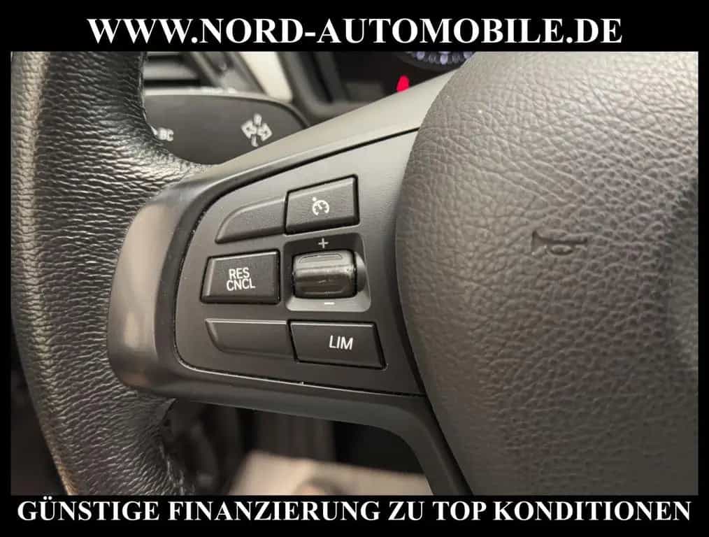 BMW X1 sDrive 18 d Advantage Automatik *NAVI*SHZ*17Z 09/2021-photo-26