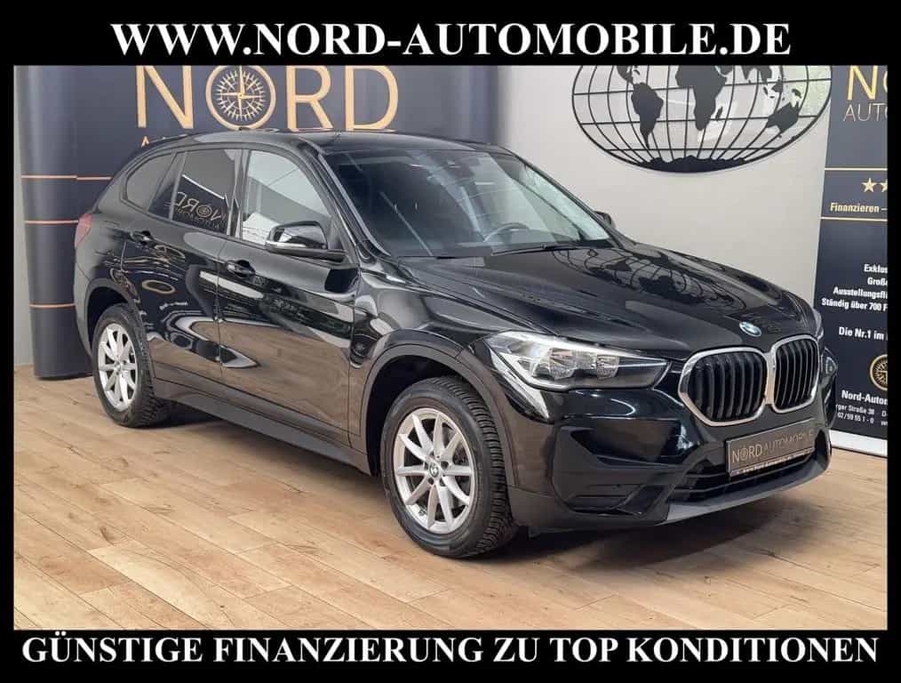 BMW X1 sDrive 18 d Advantage Automatik *NAVI*SHZ*17Z 09/2021-photo-4