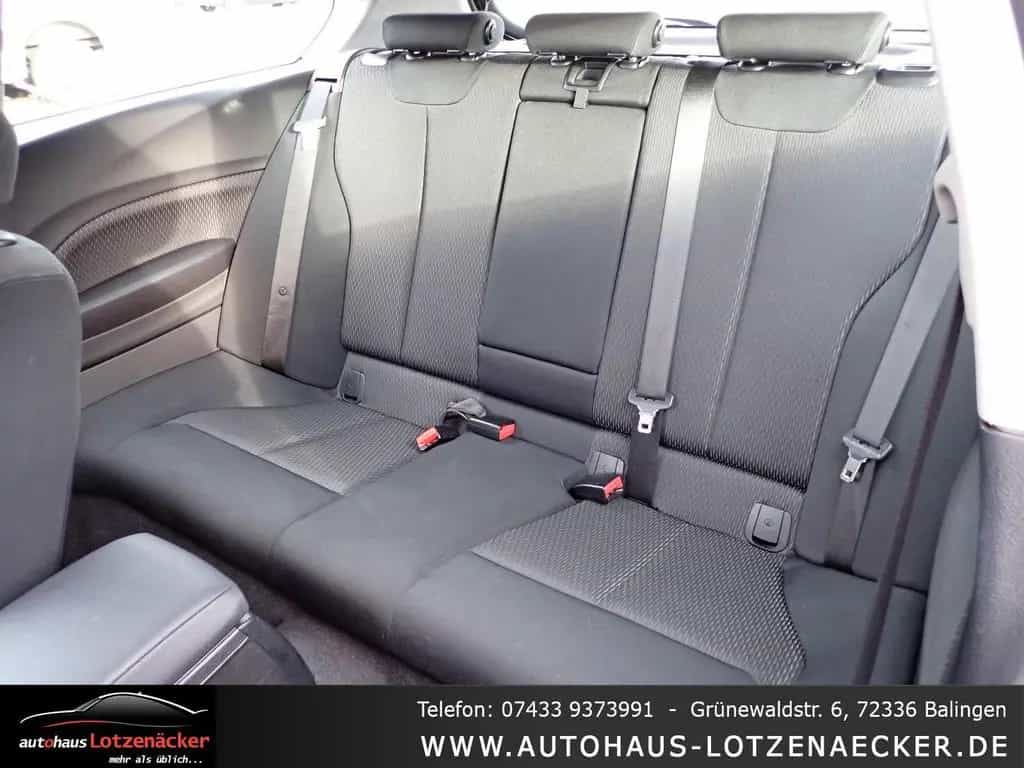 BMW 118 i Advantage NAVI|SHZ|LED|PDC|M-FELGEN 09/2018-photo-6