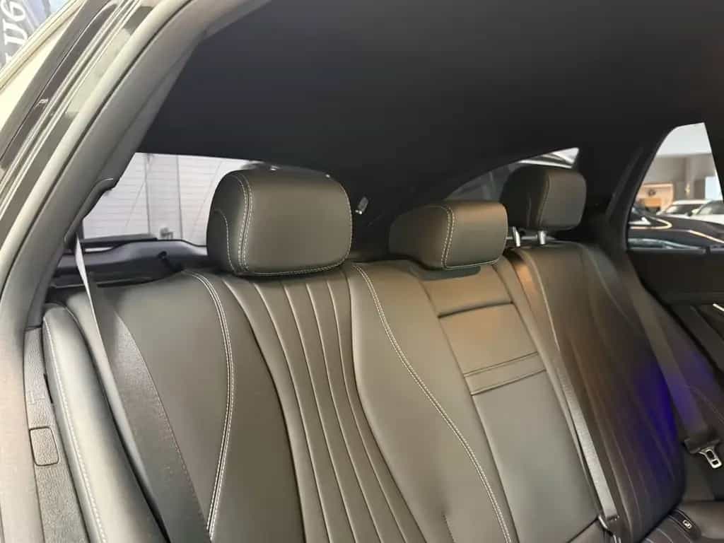 Mercedes-Benz E-Class T d AMG EXCLUSIVE+MBEAM+AHK+DISTR+MASSAGE 11/2020-photo-16