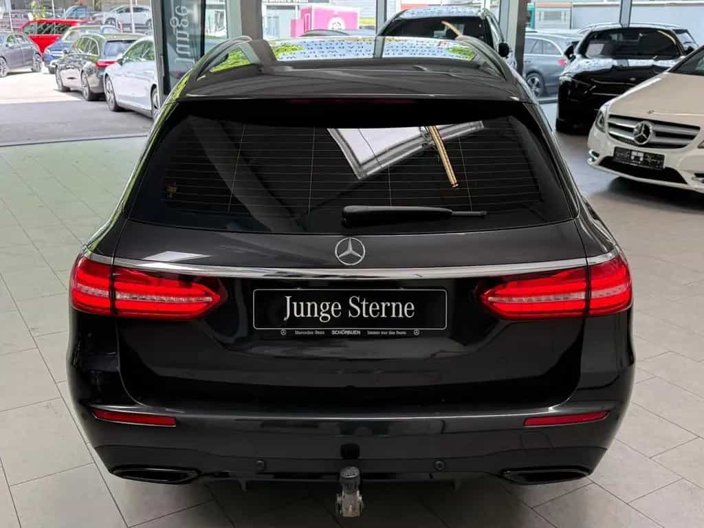 Mercedes-Benz E-Class T d AMG EXCLUSIVE+MBEAM+AHK+DISTR+MASSAGE 11/2020-photo-4