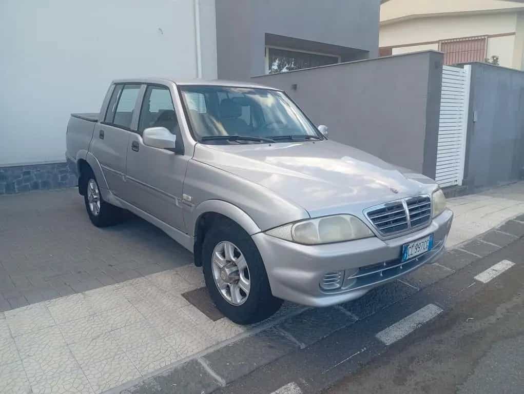 Ssangyong MUSSO Sports 2.9 TD 4p. 4WD Plus Pick- 05/2004-photo-1
