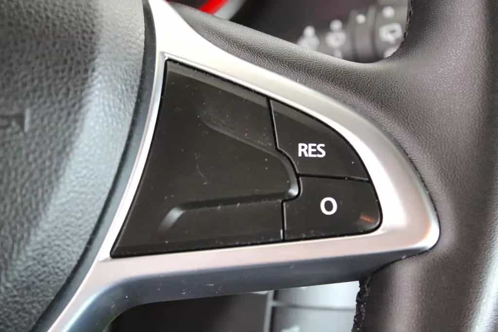 Dacia Dokker TCe 115 Stepway Celebration *1.HAND*NAVI* 01/2018-photo-26