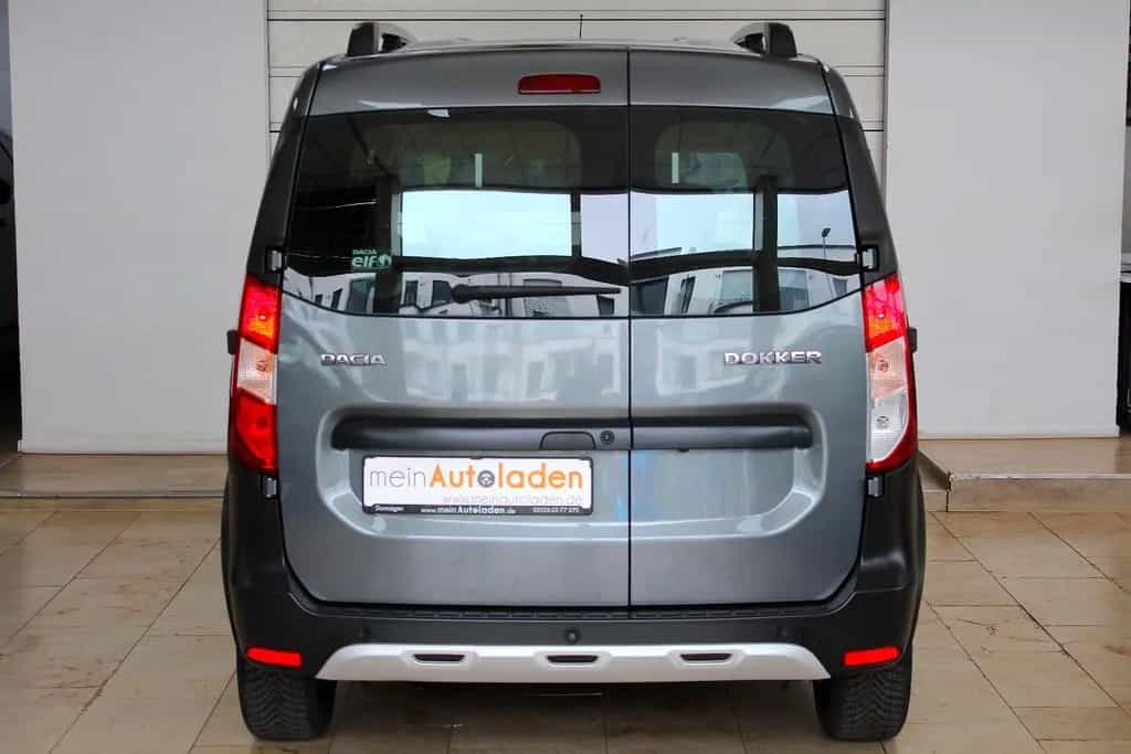 Dacia Dokker TCe 115 Stepway Celebration *1.HAND*NAVI* 01/2018-photo-9
