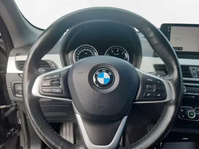 BMW X1 xDrive20d xLine 06/2020-photo-11