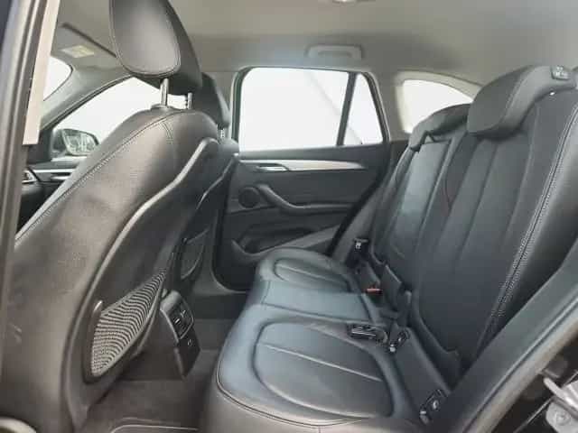 BMW X1 xDrive20d xLine 06/2020-photo-16