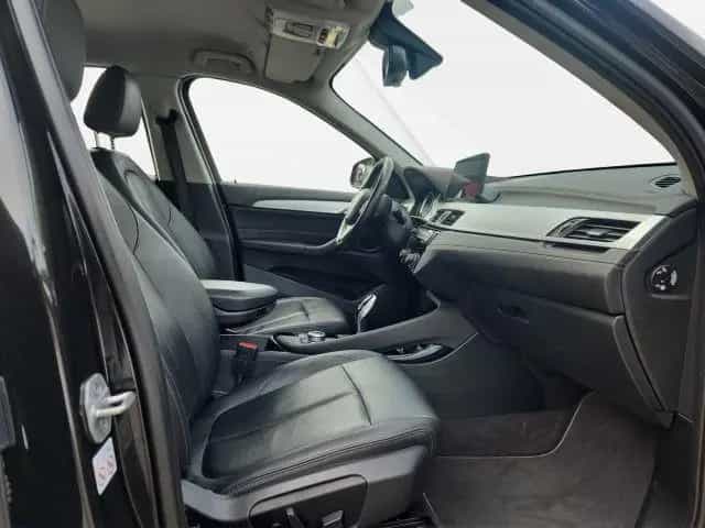 BMW X1 xDrive20d xLine 06/2020-photo-18
