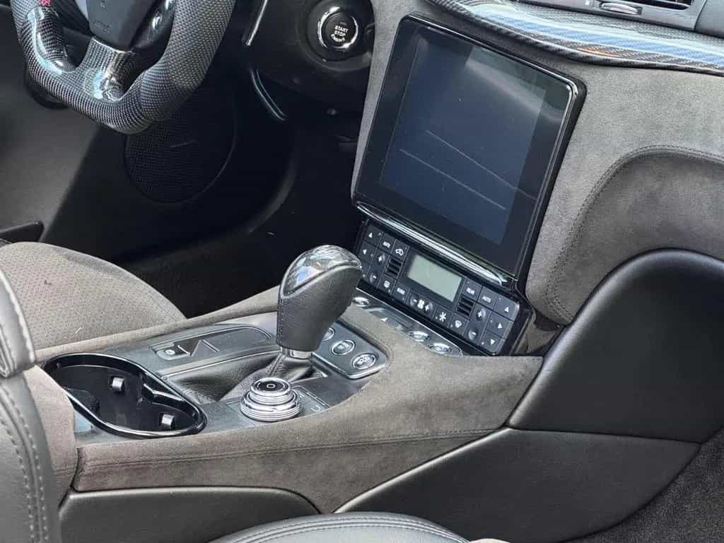 Maserati Granturismo C SPORT*CARBON-INT/EXT*LED*PDC*R-CAM 07/2019-photo-14