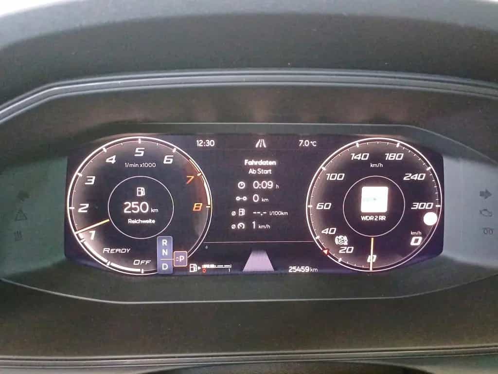Cupra Formentor VZ Tribe Edition 4Drive Panorama Beats 01/2024-photo-11