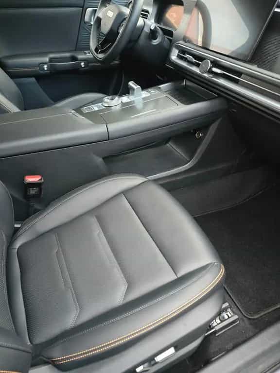 BAIC BJ30 | Garantie 2030 | Vollausst. | AWD | Hybrid 02/2025-photo-9