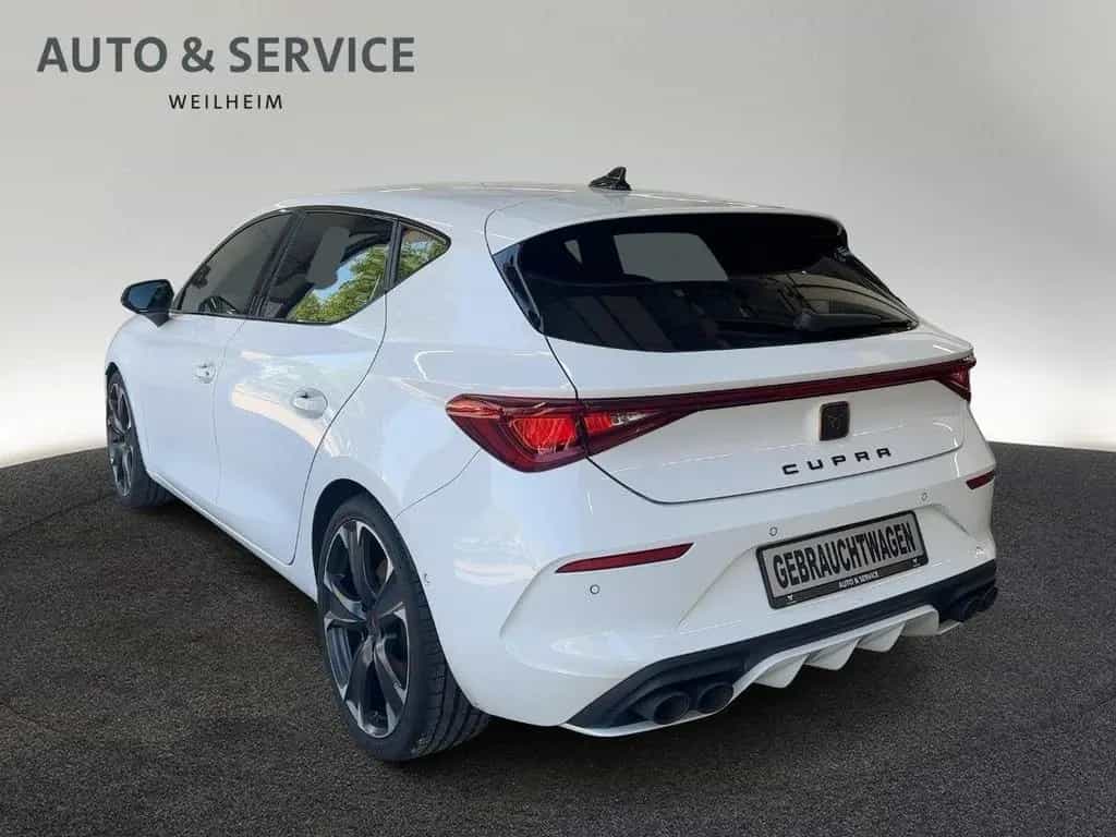 Cupra Leon 2.0 TSI OPF VZ DSG*CAM*NAVI*UVM* 04/2024-photo-1