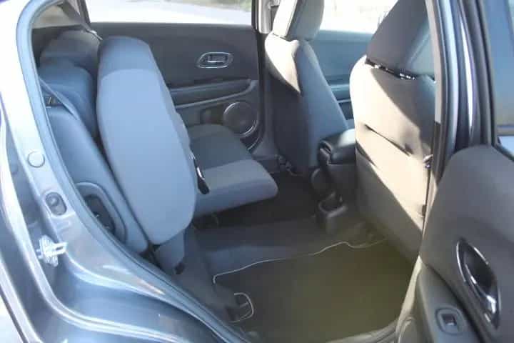 Honda HR-V 1.5 i-VTEC Elegance, CVT, Navi, Kamera, LED 07/2020-photo-6