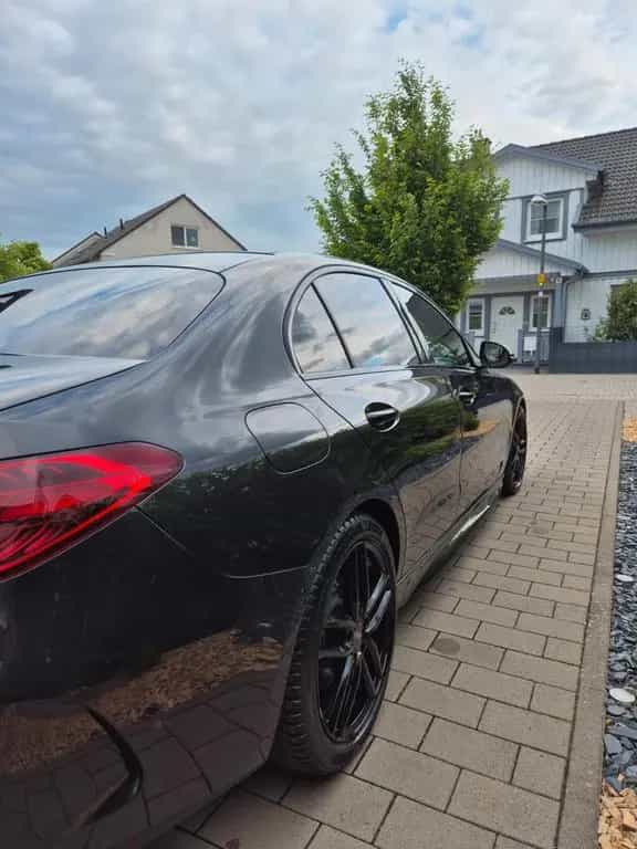 Mercedes-Benz C 300 4MATIC Autom. - 05/2022-photo-1