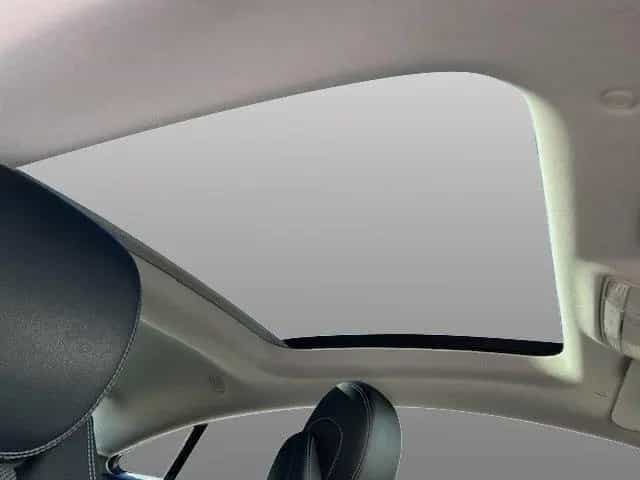 Mercedes-Benz E 200 Avantgarde Pano. Kamera LED Ambiente 05/2018-photo-10