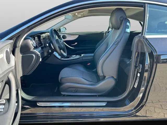Mercedes-Benz E 200 Avantgarde Pano. Kamera LED Ambiente 05/2018-photo-11