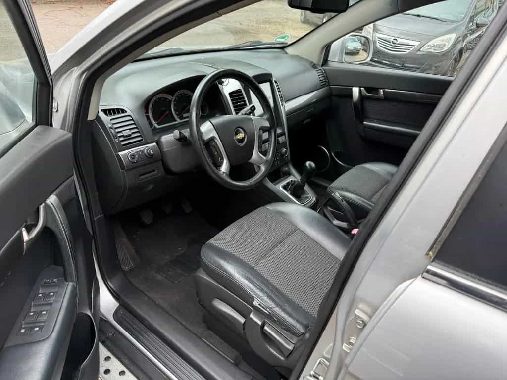 Chevrolet Captiva 2.0 LT 4WD 7-Sitzer 01/2007-photo-11