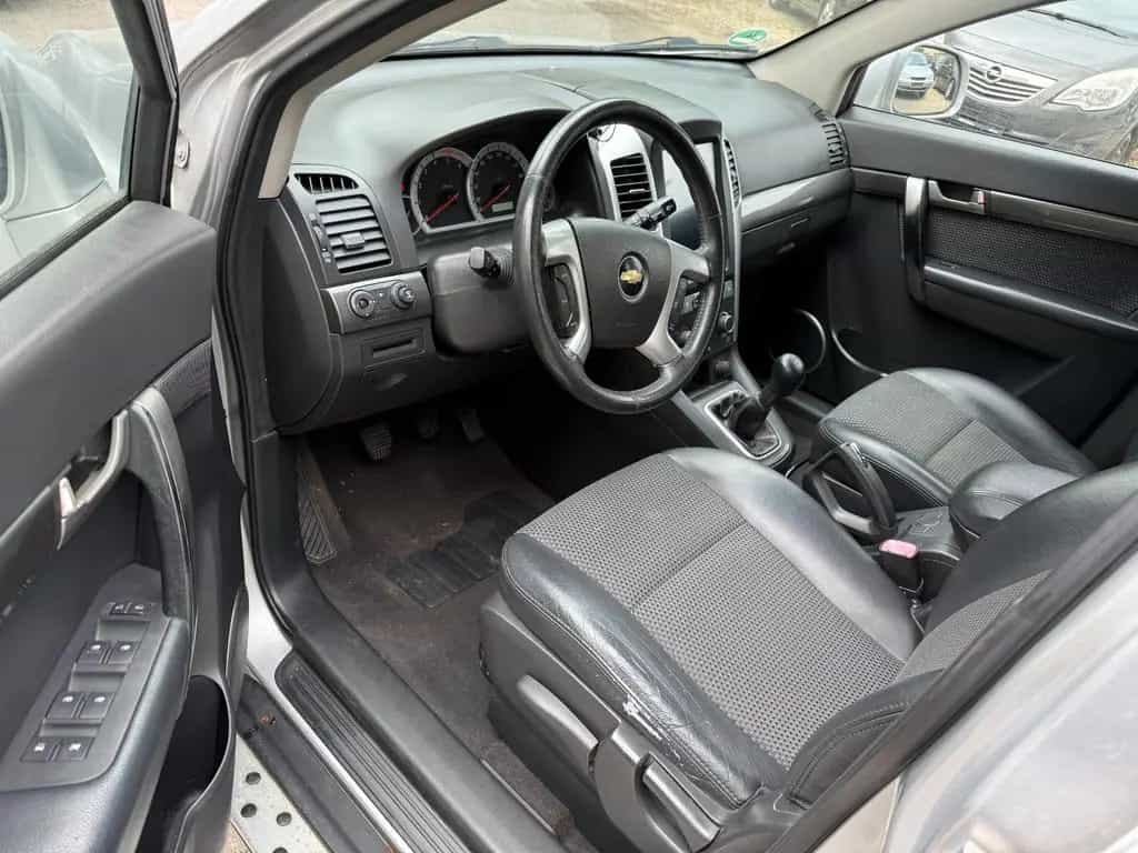 Chevrolet Captiva 2.0 LT 4WD 7-Sitzer 01/2007-photo-8