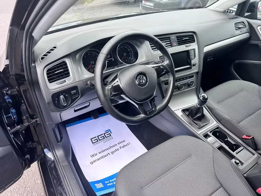 Volkswagen Golf VII Variant BMT 125PS SHZ PDC 2.HD VIEL NEU 04/2014-photo-9
