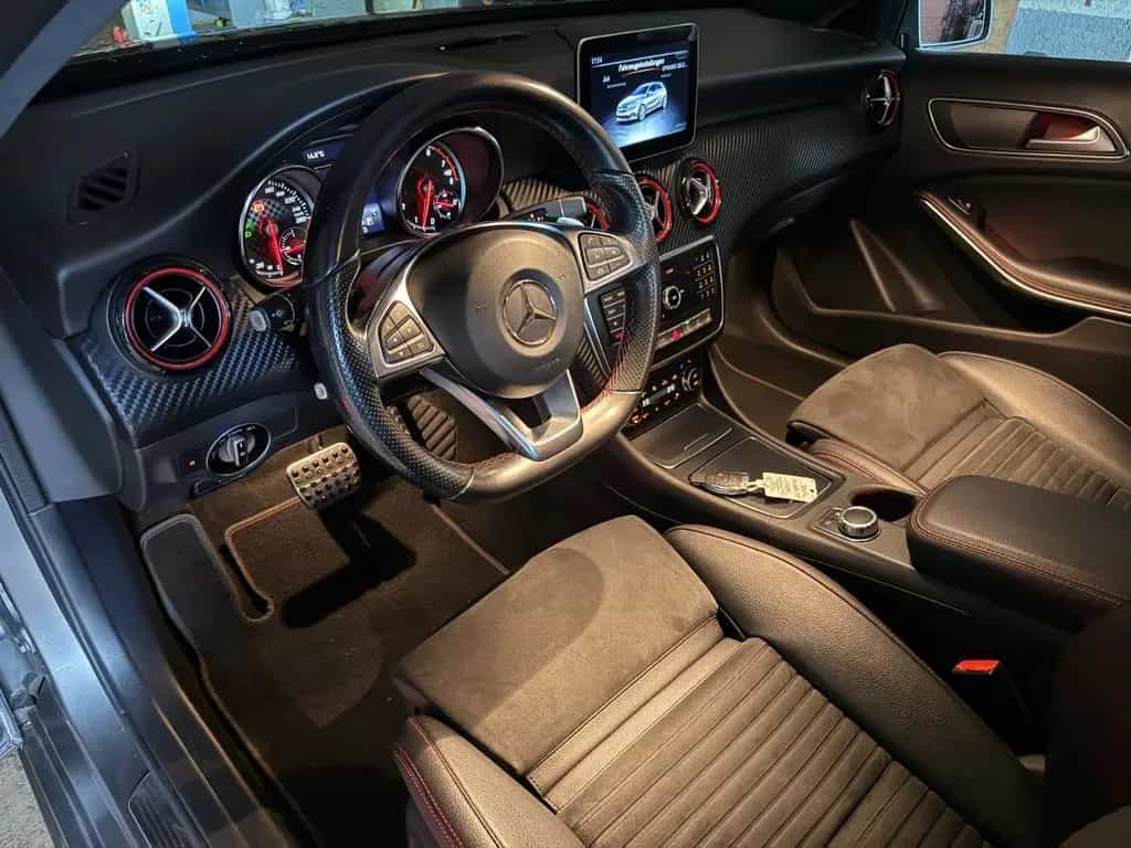 Mercedes-Benz A 250 Sport Pano,, Klima, AMG-Styling-Sport, PDC 01/2018-photo-24