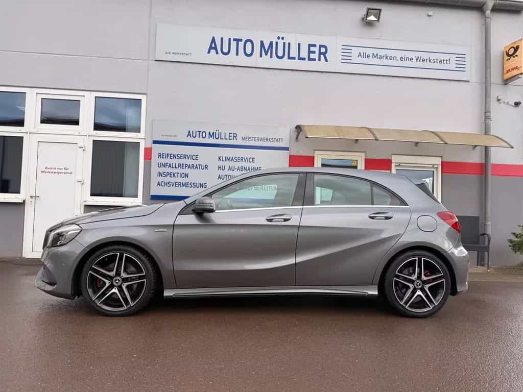 Mercedes-Benz A 250 Sport Pano,, Klima, AMG-Styling-Sport, PDC 01/2018-photo-6