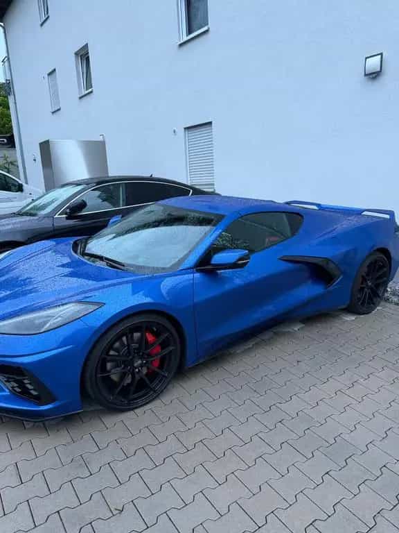 Corvette C8 1 Hand, GARANTIE, 10.000km, 2LT, Lift, 21 Zol 12/2023-photo-1