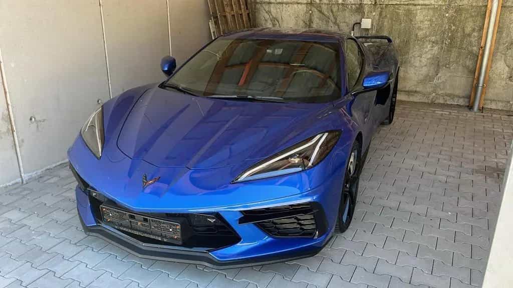 Corvette C8 1 Hand, GARANTIE, 10.000km, 2LT, Lift, 21 Zol 12/2023-photo-18