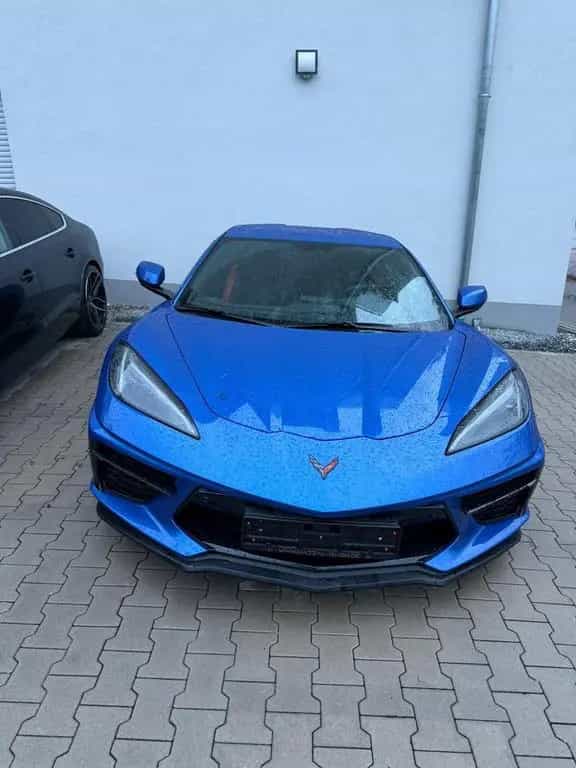 Corvette C8 1 Hand, GARANTIE, 10.000km, 2LT, Lift, 21 Zol 12/2023-photo-2