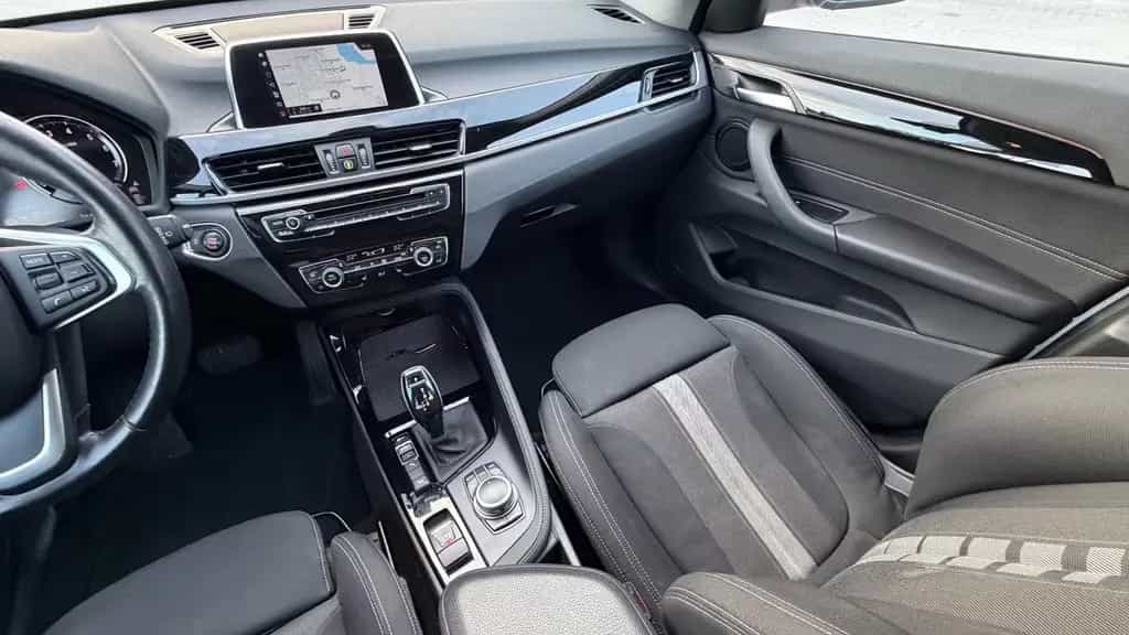 BMW X1 xDrive 20 i Sport Line+DAB+LED+SHZ+ 10/2018-photo-15
