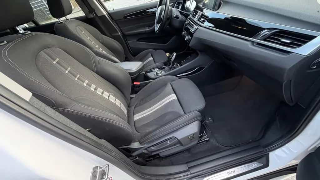 BMW X1 xDrive 20 i Sport Line+DAB+LED+SHZ+ 10/2018-photo-18