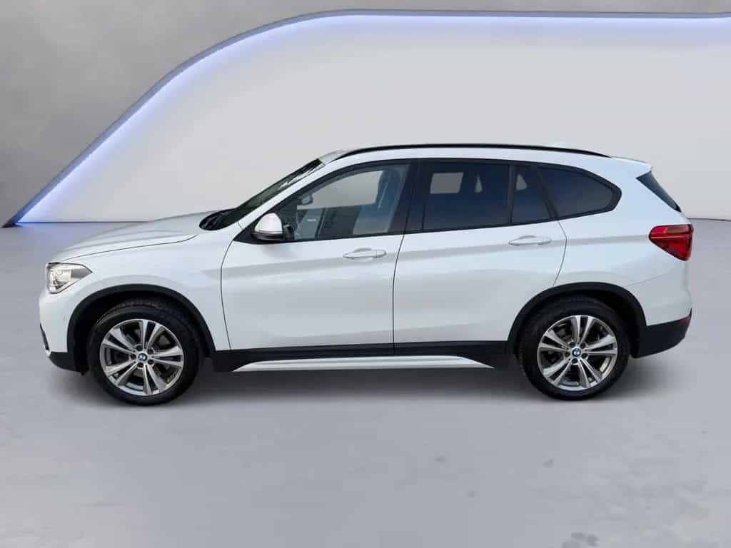 BMW X1 xDrive 20 i Sport Line+DAB+LED+SHZ+ 10/2018-photo-5