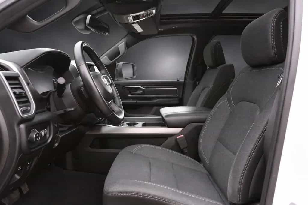 Dodge RAM 1500 CREW CAB*PANO*NAVI*KAM*AHK*UNFALLFREI* 11/2019-photo-19