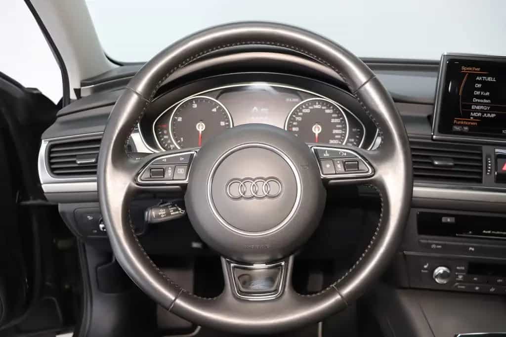 Audi A6 Avant 3.0 TDI quattro Pano. * AHK * Service 12/2012-photo-12