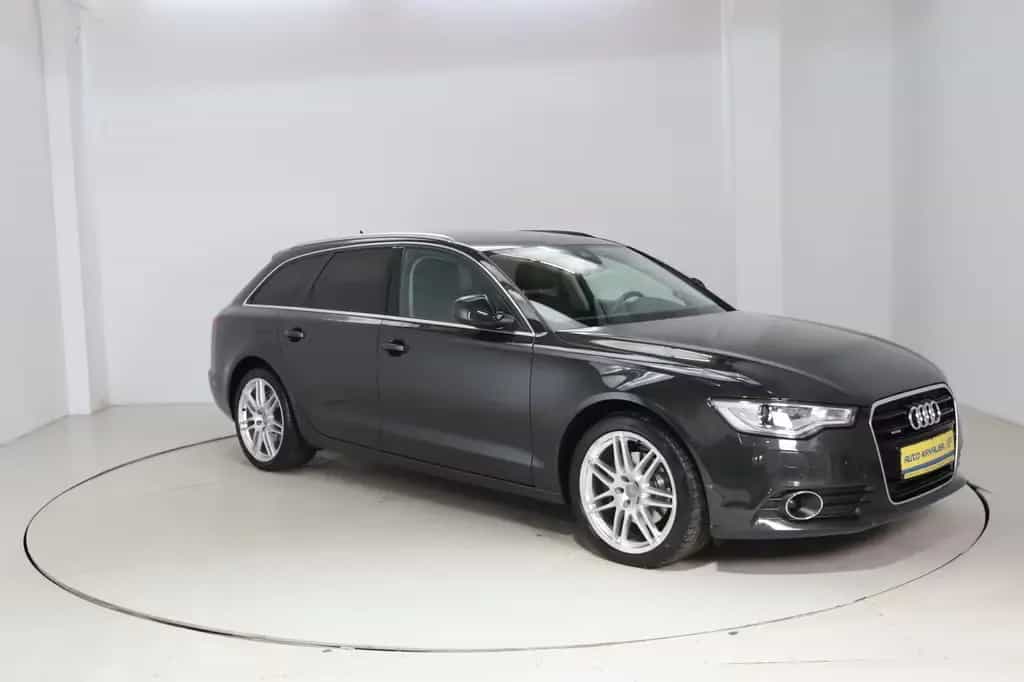 Audi A6 Avant 3.0 TDI quattro Pano. * AHK * Service 12/2012-photo-2