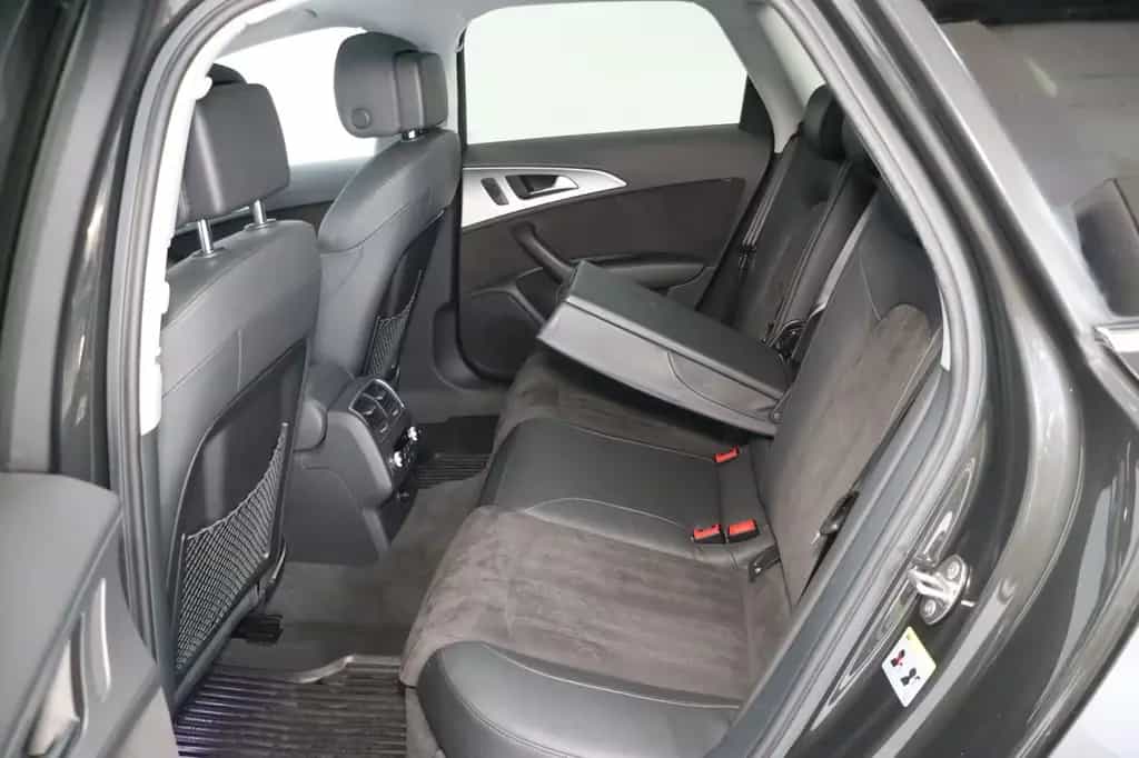 Audi A6 Avant 3.0 TDI quattro Pano. * AHK * Service 12/2012-photo-26