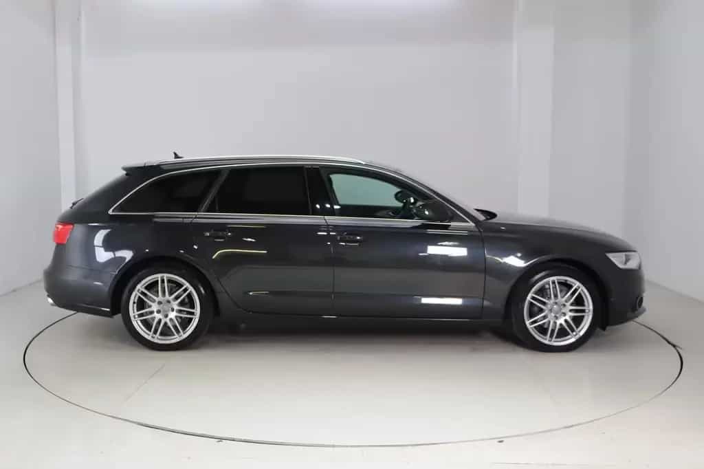 Audi A6 Avant 3.0 TDI quattro Pano. * AHK * Service 12/2012-photo-3