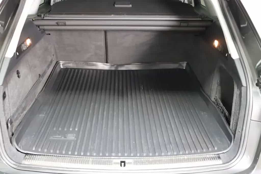 Audi A6 Avant 3.0 TDI quattro Pano. * AHK * Service 12/2012-photo-31