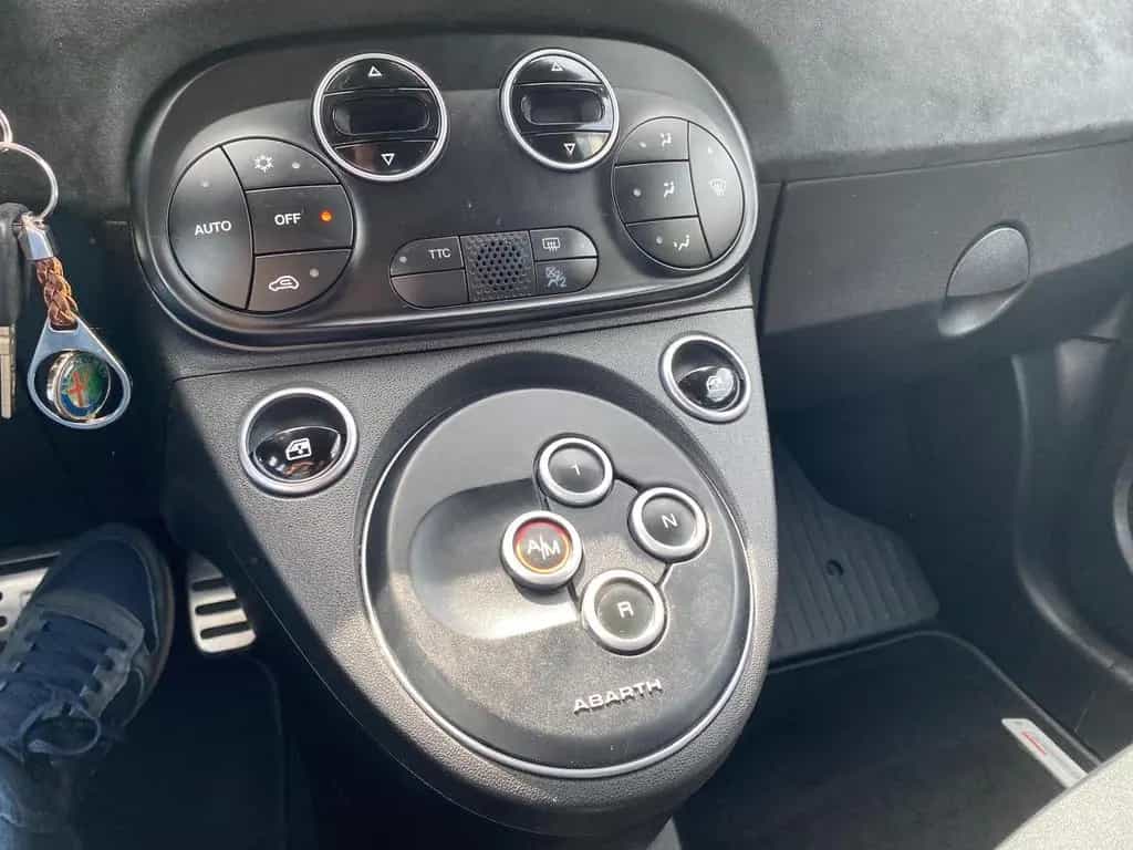 Abarth 595 Competizione XENON/SPORTSITZE/CARPLAY/DAB 10/2021-photo-14