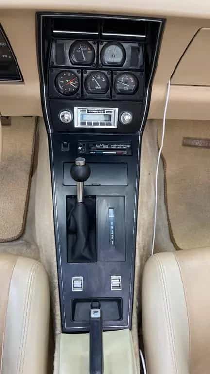 Corvette C3 07/1980-photo-13