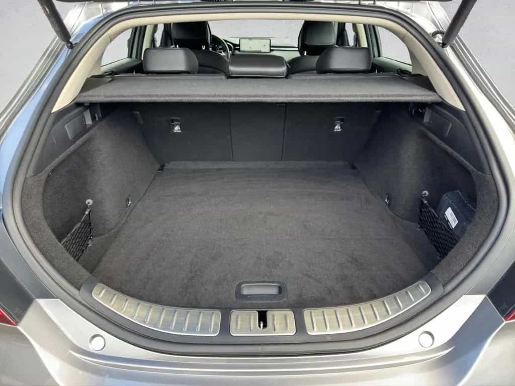Genesis G70 Shooting Brake 2.0 T-GDi DCT Premium Line AC 11/2023-photo-13