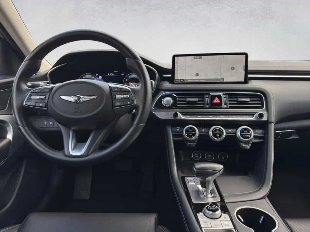 Genesis G70 Shooting Brake 2.0 T-GDi DCT Premium Line AC 11/2023-photo-6