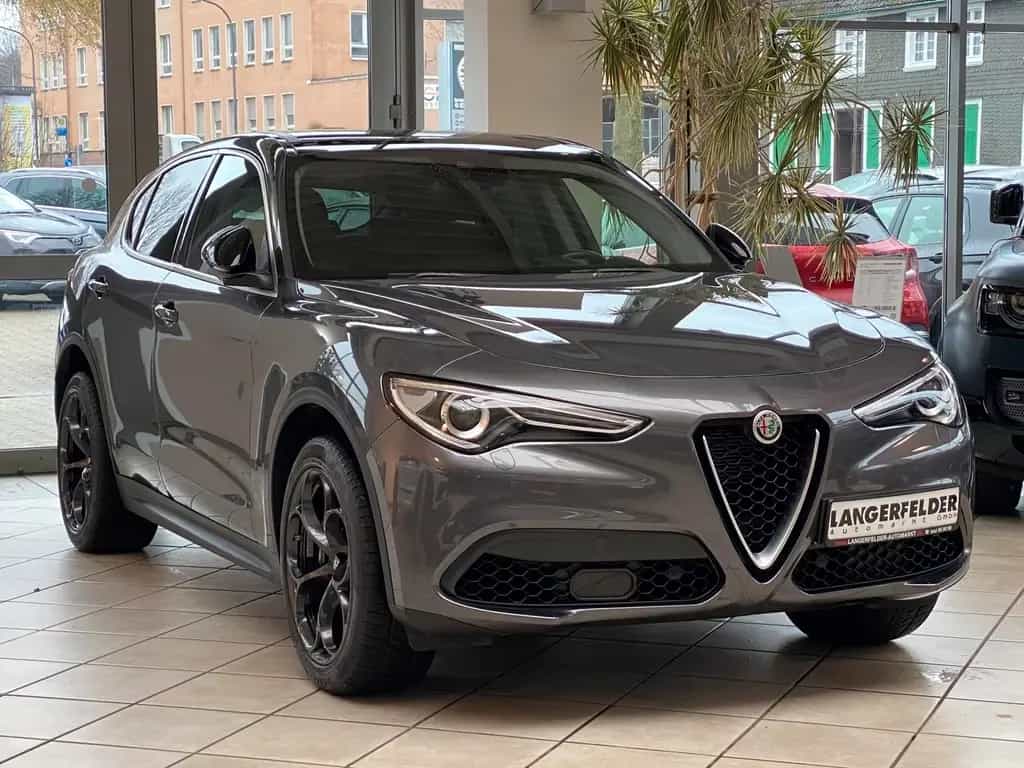 Alfa Romeo Stelvio 2.0 Turbo Lusso Q4 ACC KAMERA LEDER PANO 11/2019-photo-0