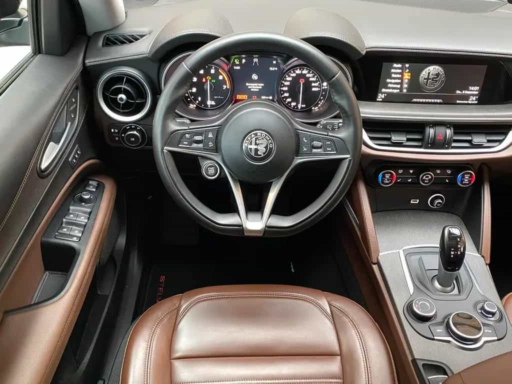 Alfa Romeo Stelvio 2.0 Turbo Lusso Q4 ACC KAMERA LEDER PANO 11/2019-photo-10