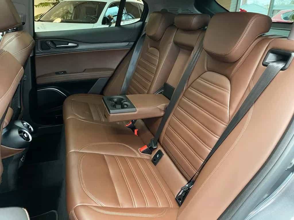 Alfa Romeo Stelvio 2.0 Turbo Lusso Q4 ACC KAMERA LEDER PANO 11/2019-photo-14