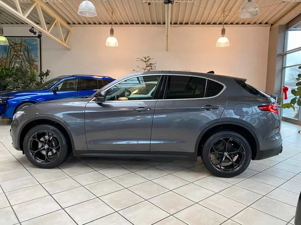 Alfa Romeo Stelvio 2.0 Turbo Lusso Q4 ACC KAMERA LEDER PANO 11/2019-photo-5