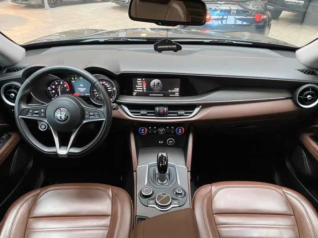 Alfa Romeo Stelvio 2.0 Turbo Lusso Q4 ACC KAMERA LEDER PANO 11/2019-photo-9