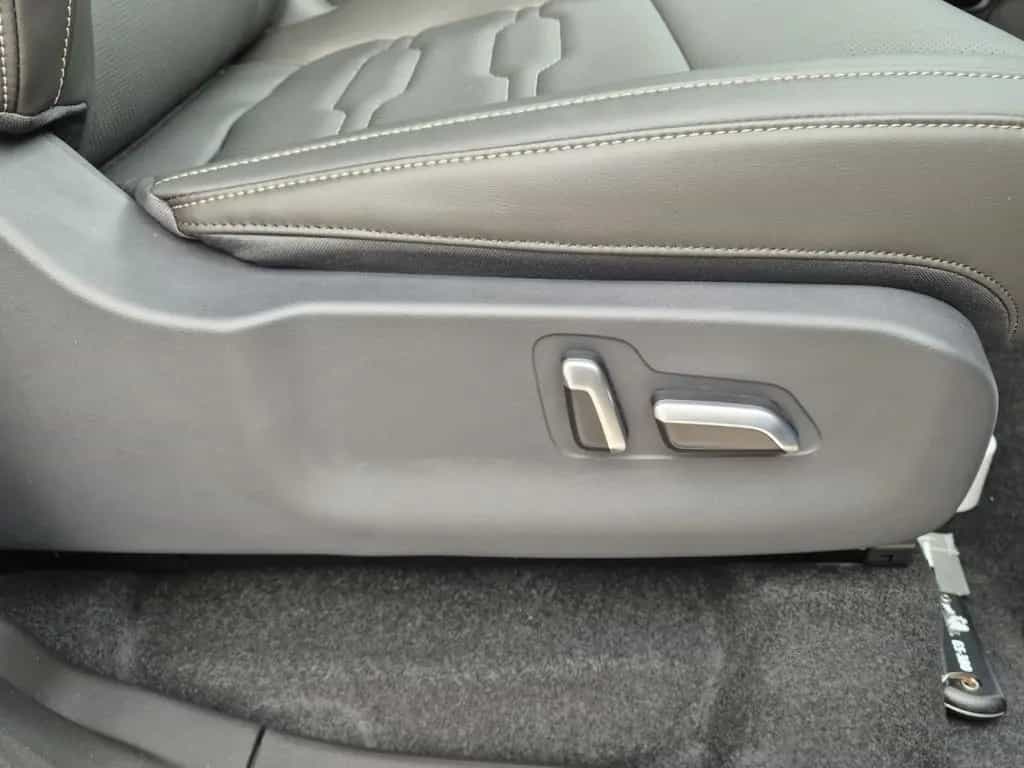 DFSK Other Rich9 Pickup Z9 ZNA 04/2026-photo-25