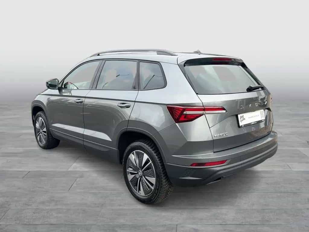 Skoda Karoq 1.5 TSI DSG Tour Anhängerkupplung LED Navi 09/2025-photo-3