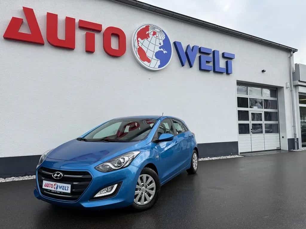 Hyundai i30 1.4 Classic blue Klima USB AUX PDC 11/2015-photo-28